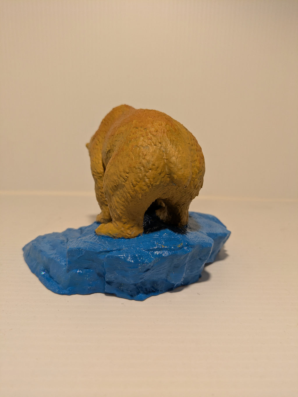 Grizzly Bear Sculpture